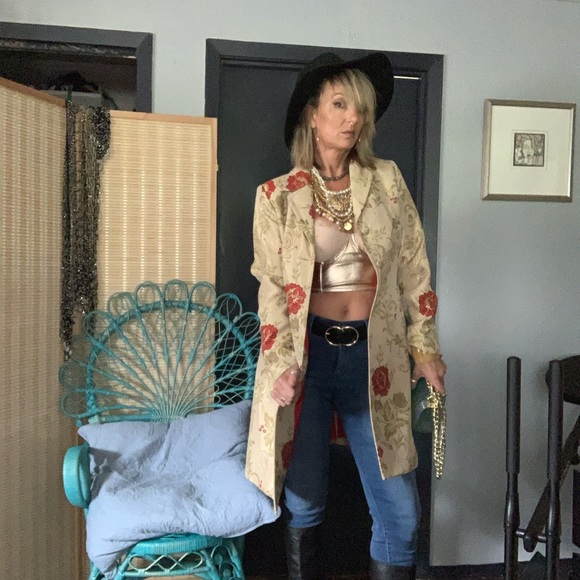 Meet your Posher, Vanessa - Picture 4 of 5